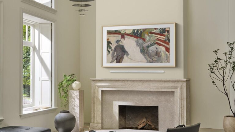 Samsung Introduces Frame Pro TV with Wireless Connectivity and Anti-Glare